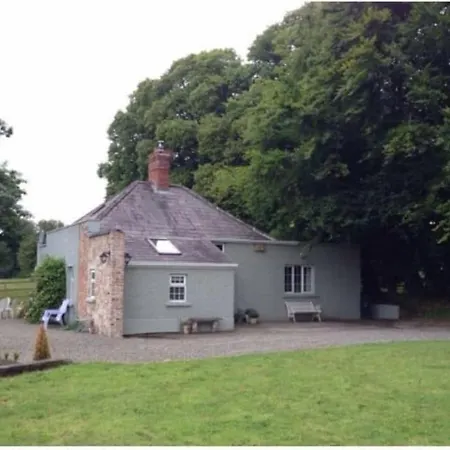 Apple -- Luxury At Bellingham Estate Holiday home Castlebellingham